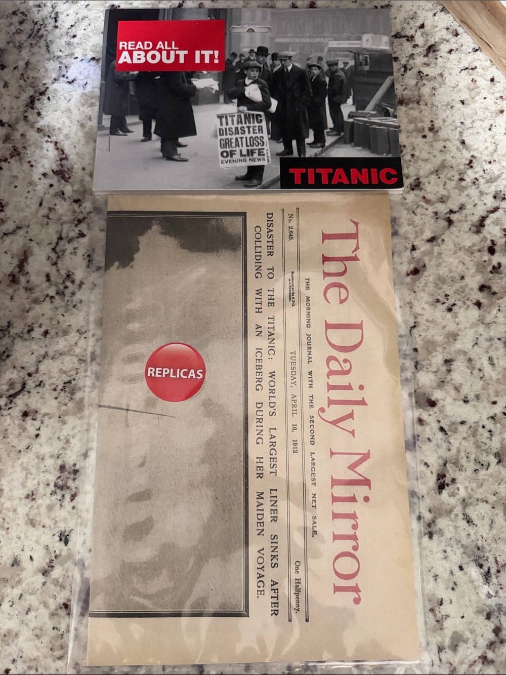 Titanic The Daily Mirror Replica Newspaper Cover
